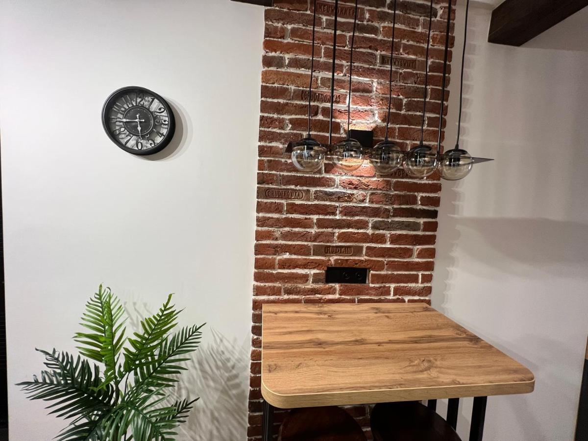 Cozy Loft На Староєврейській 24 Лвив Екстериор снимка